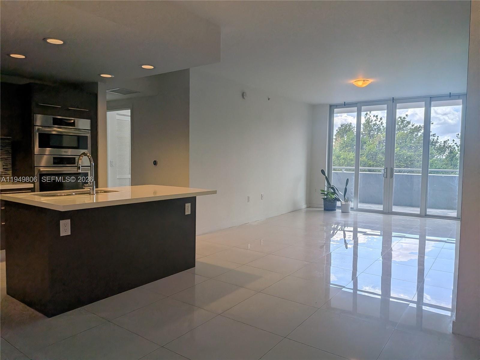 7825 NW 107th Avenue 212, Doral, FL 33178 photo 6