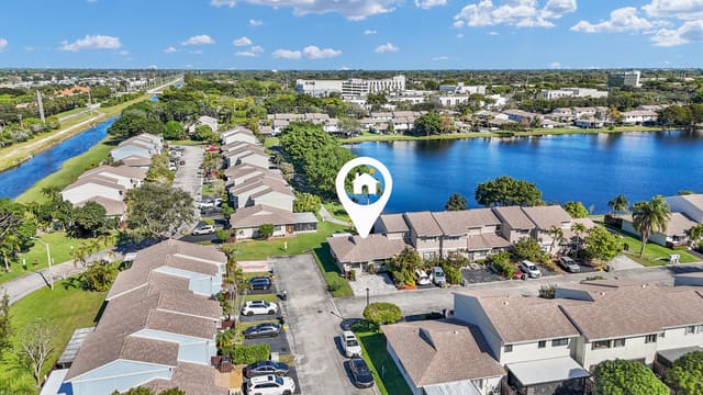 5347 Tennis Lane 5347, sold in Country Lake, Delray Beach, FL
