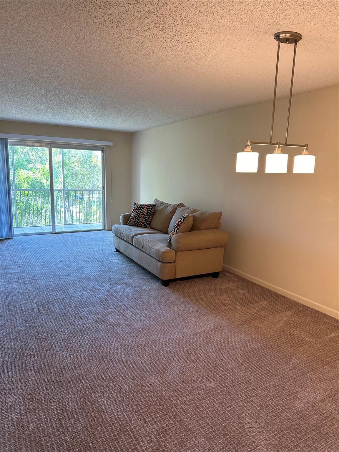1100 NW 87th Avenue 405 — photo 8