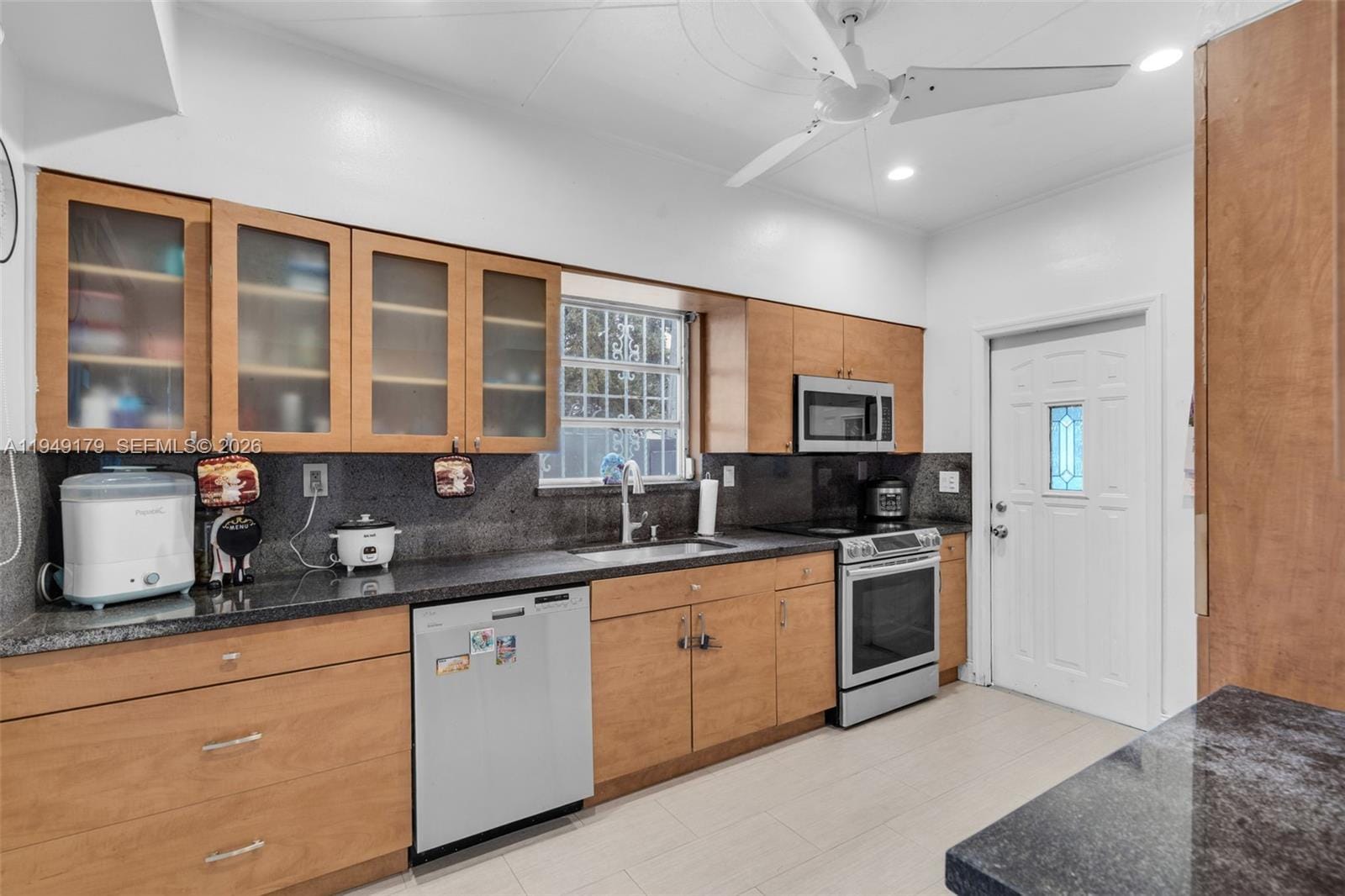 1829 NW 31st Avenue, Miami, FL 33125