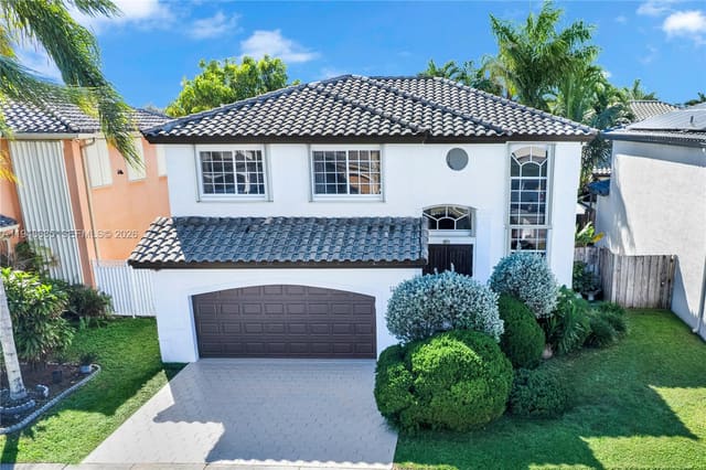 15588 SW 95th Street, sold in Highlands At Kendall, Miami, FL