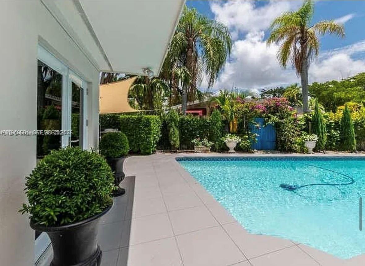 2075 S Hibiscus Drive, North Miami, FL 33181, North Miami