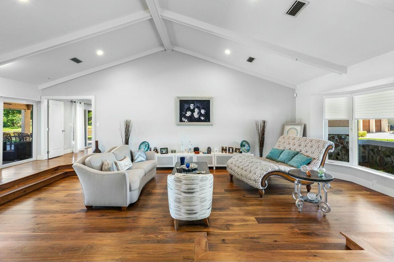 7619 Marbella Terrace — photo 5