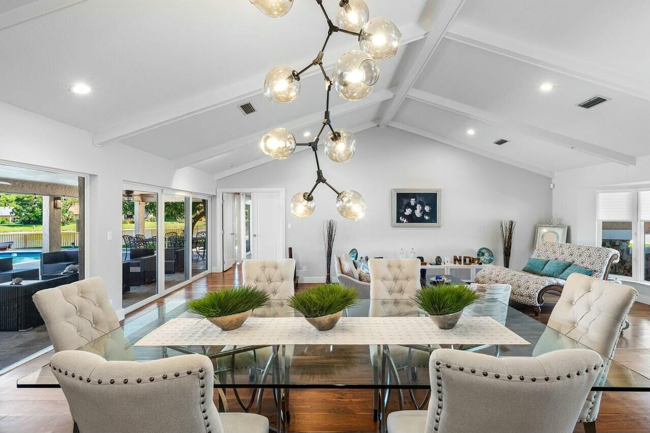 7619 Marbella Terrace — photo 9