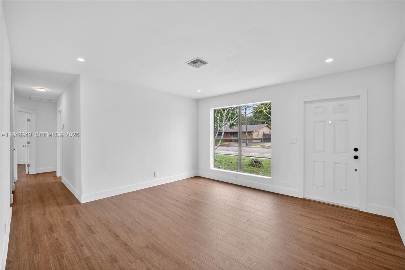 7721 NW 35th Street — photo 4