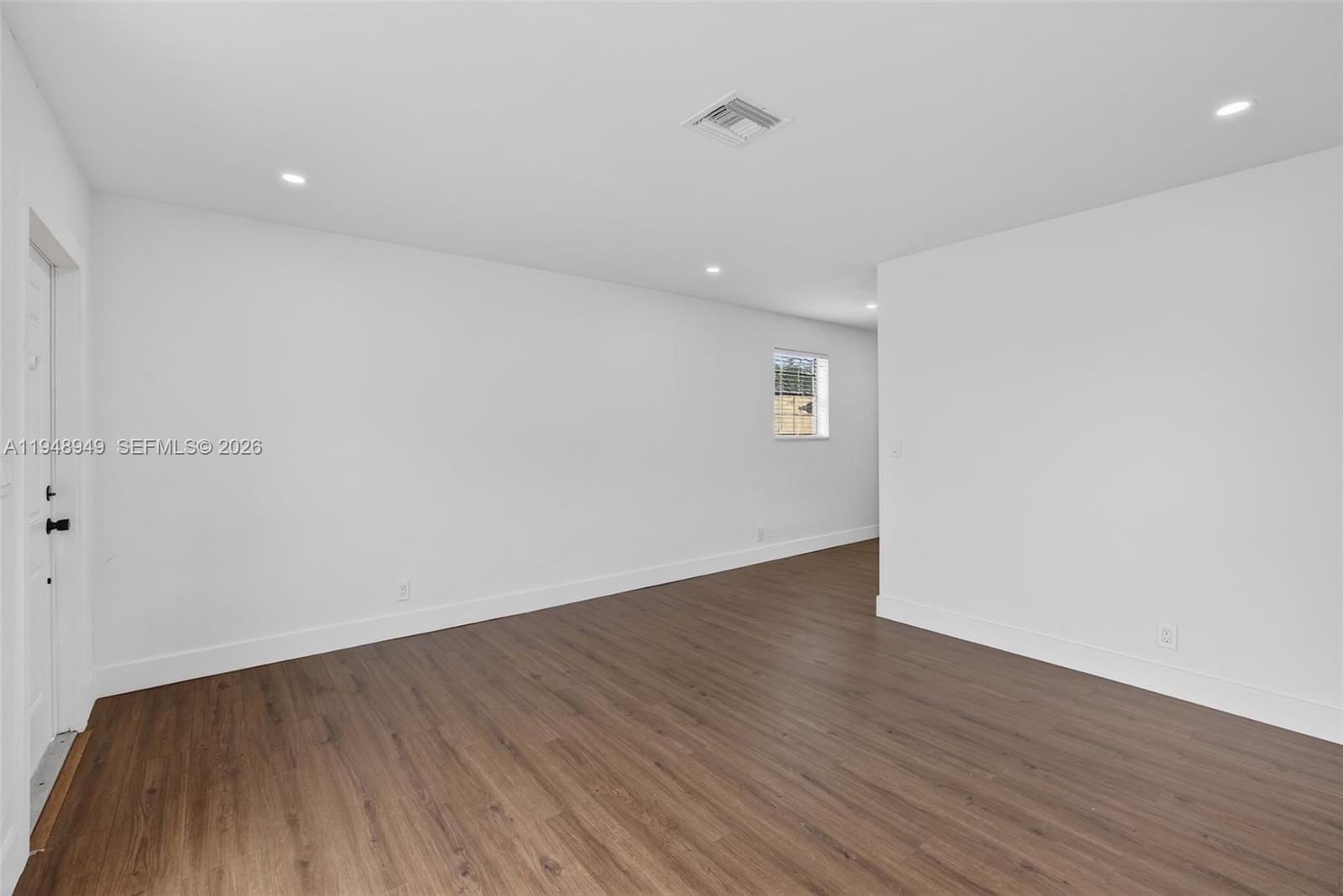 7721 NW 35th Street — photo 5