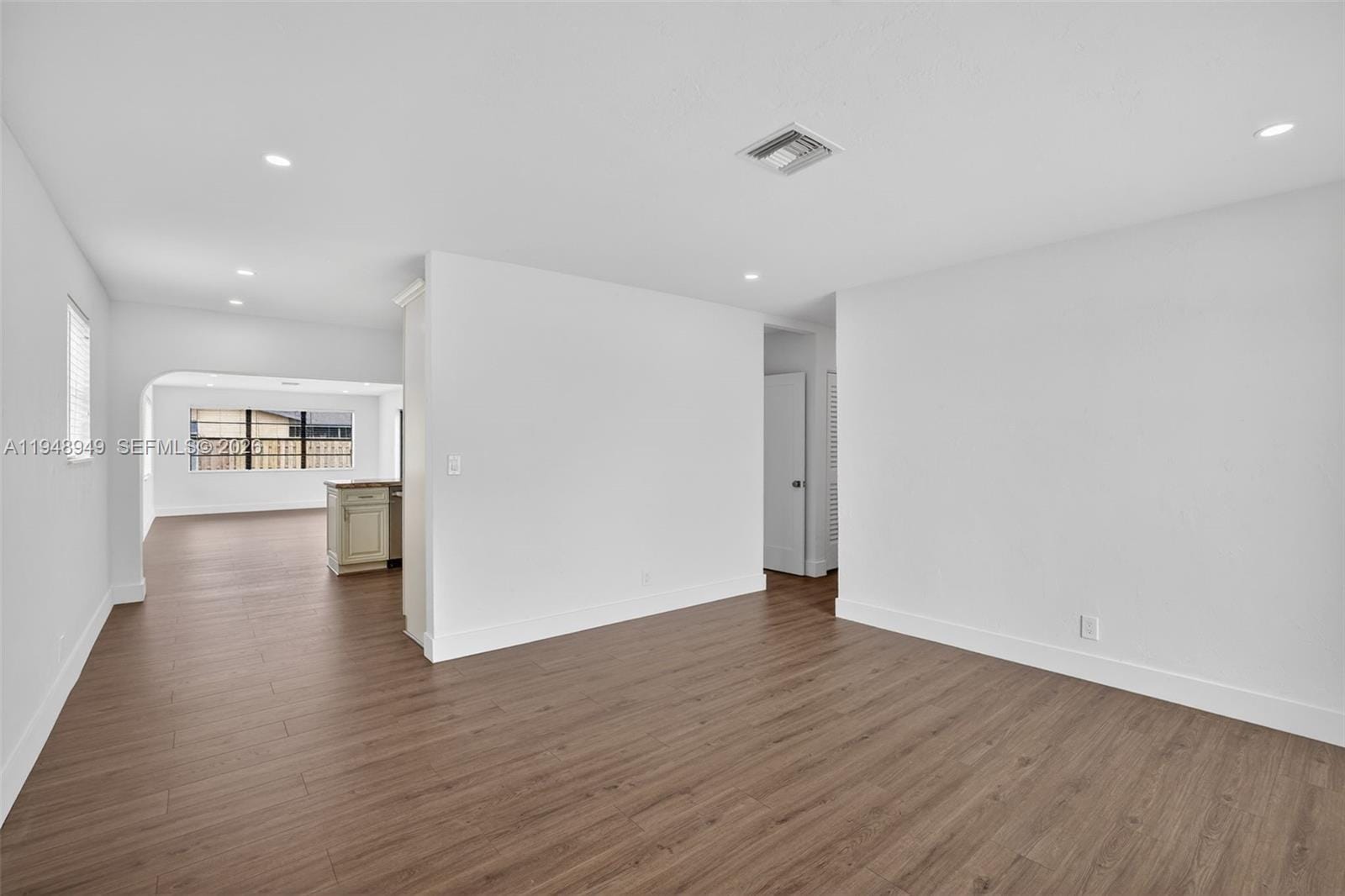 7721 NW 35th Street — photo 6