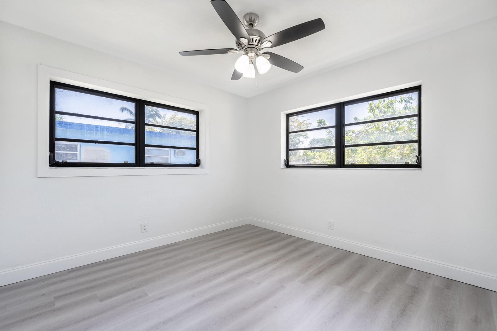 1040 Long Island Avenue, Fort Lauderdale, FL 33312 photo 17