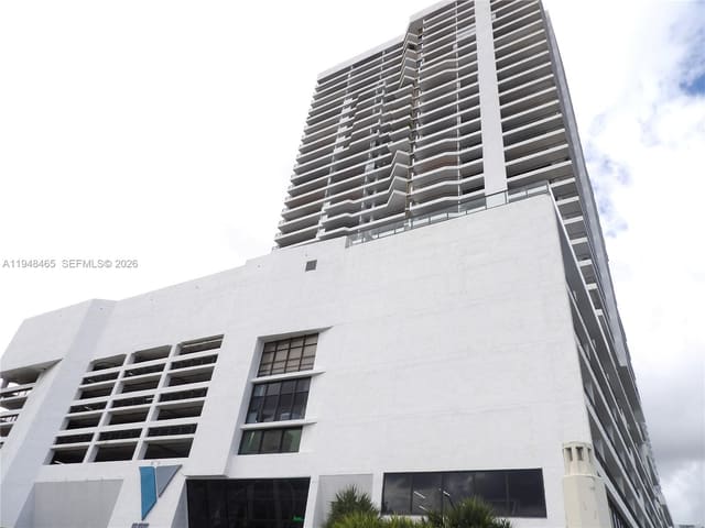 555 NE 15th Street 14E, sold in Venetia Condo, Miami, FL