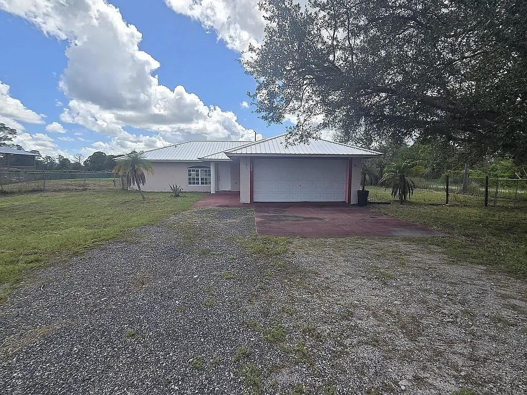 472 Avenida Del Sur, Clewiston, FL 33440, Clewiston