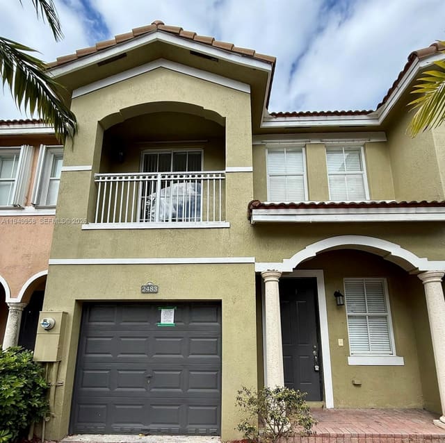 2483 SE 14th Street, Homestead, FL 33035