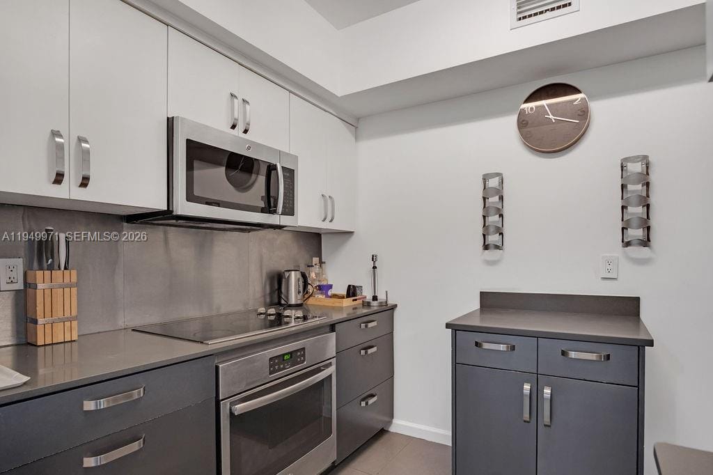 747 Michigan Avenue 201 — photo 4