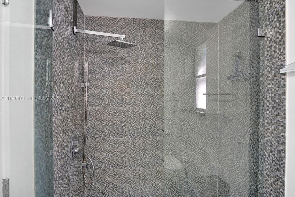 747 Michigan Avenue 201 — photo 10