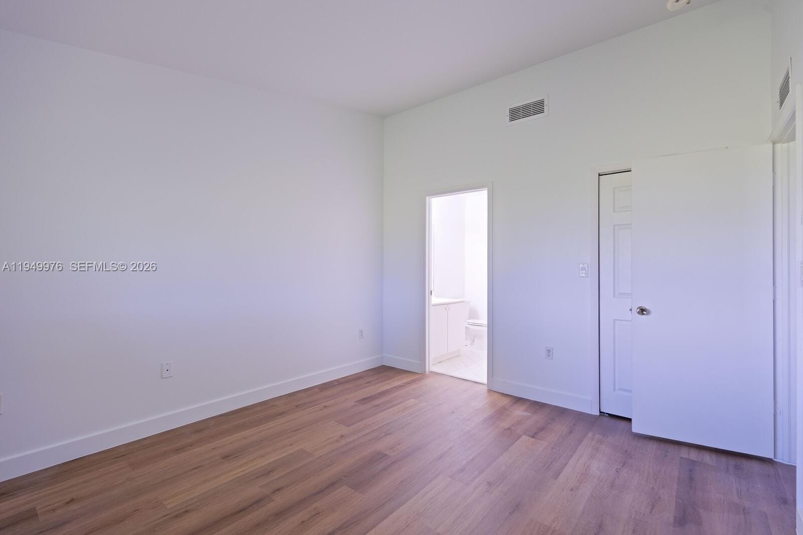 990 NE 33rd Terrace 201 — photo 8