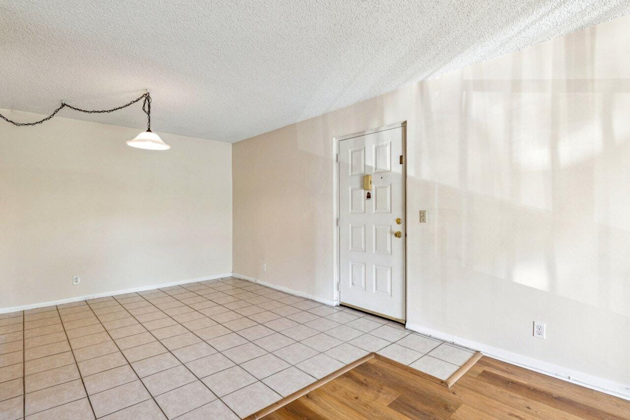 618 Sea Pine Way A2 — photo 9