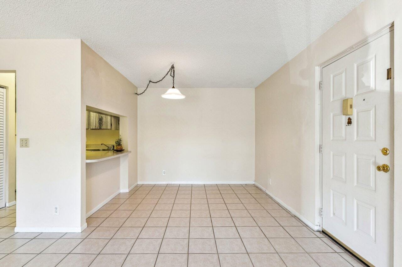 618 Sea Pine Way A2 — photo 10