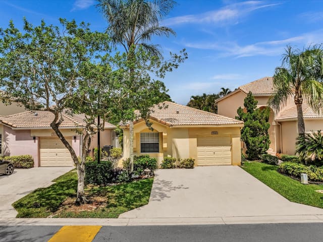 5843 Eagle Cay Terrace, sold in Regency Lakes At Coconut, Coconut Creek, FL