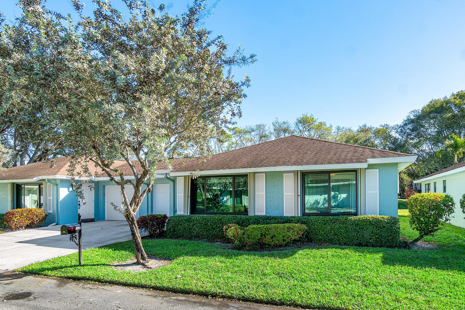 9760 Parkinsonia Tree Trail B — photo 3