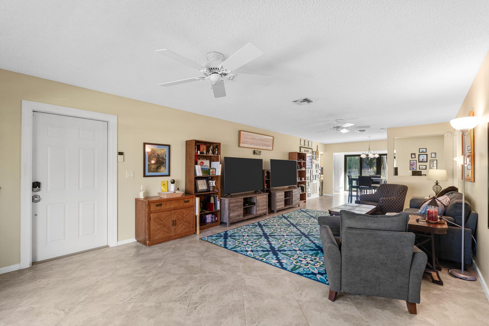9760 Parkinsonia Tree Trail B — photo 4