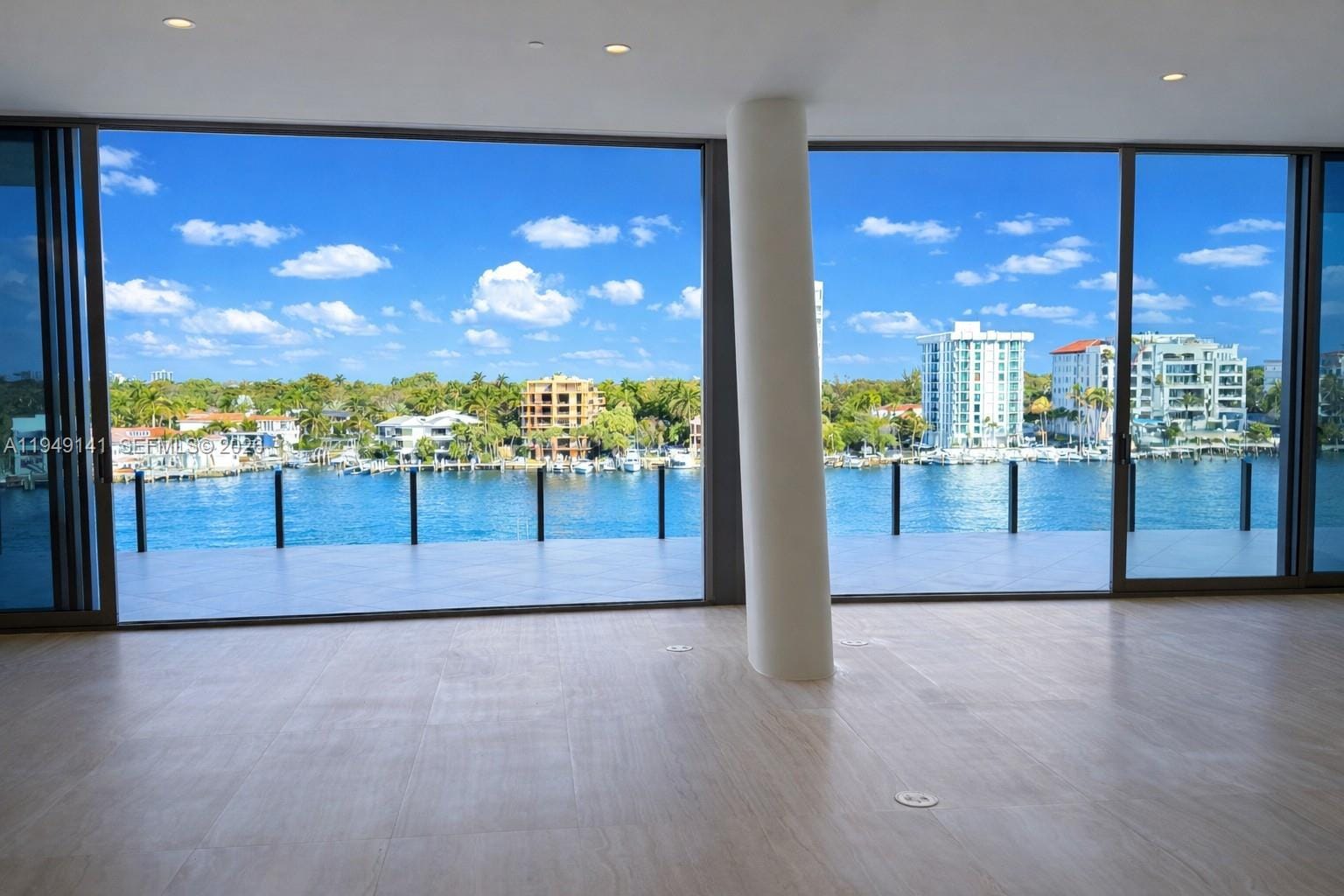 5 Grove Isle Drive S503 — photo 6