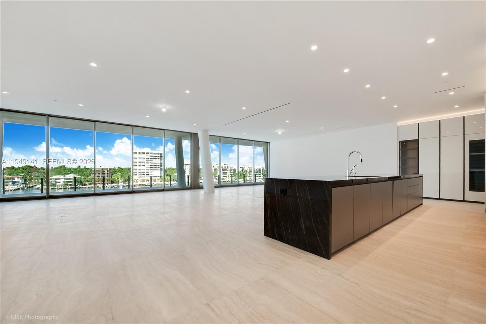 5 Grove Isle Drive S503 — photo 10