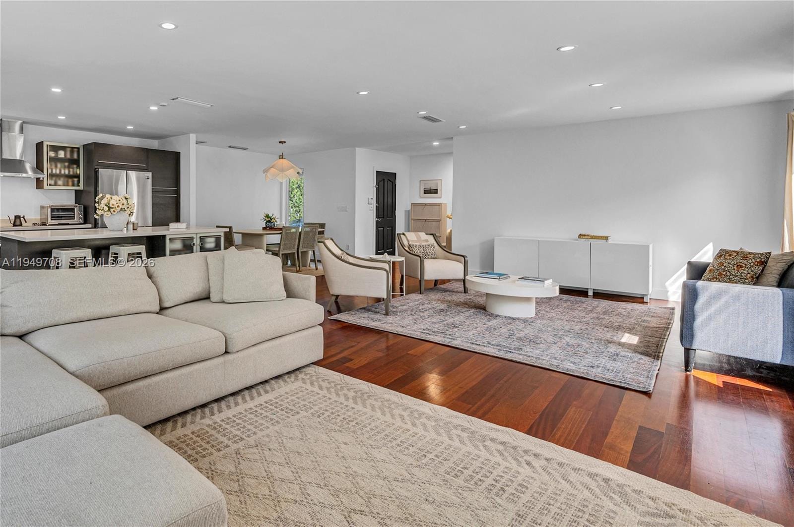 5516 Sardinia Street, Coral Gables, FL 33146 photo 7