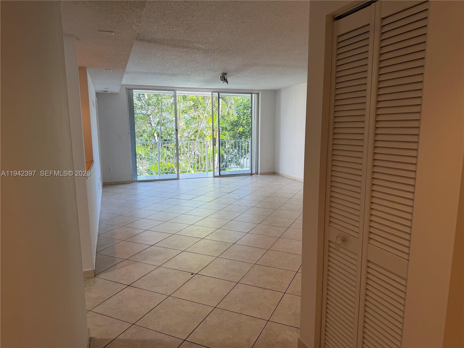 16531 NE 35th Avenue 201 — photo 6