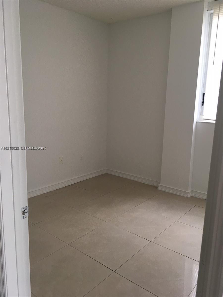 5091 NW 7th Street 602 — photo 9