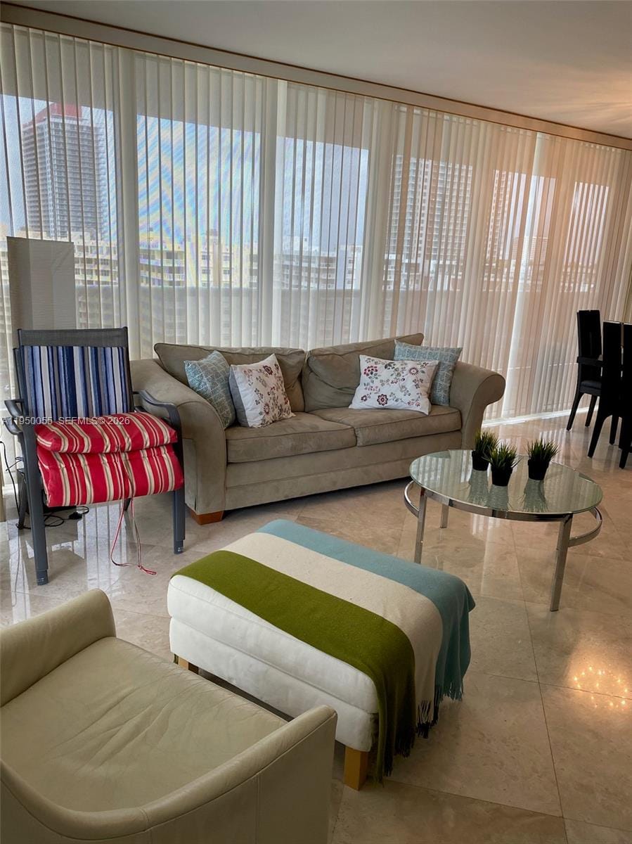 1830 S Ocean Drive 1106 — photo 3