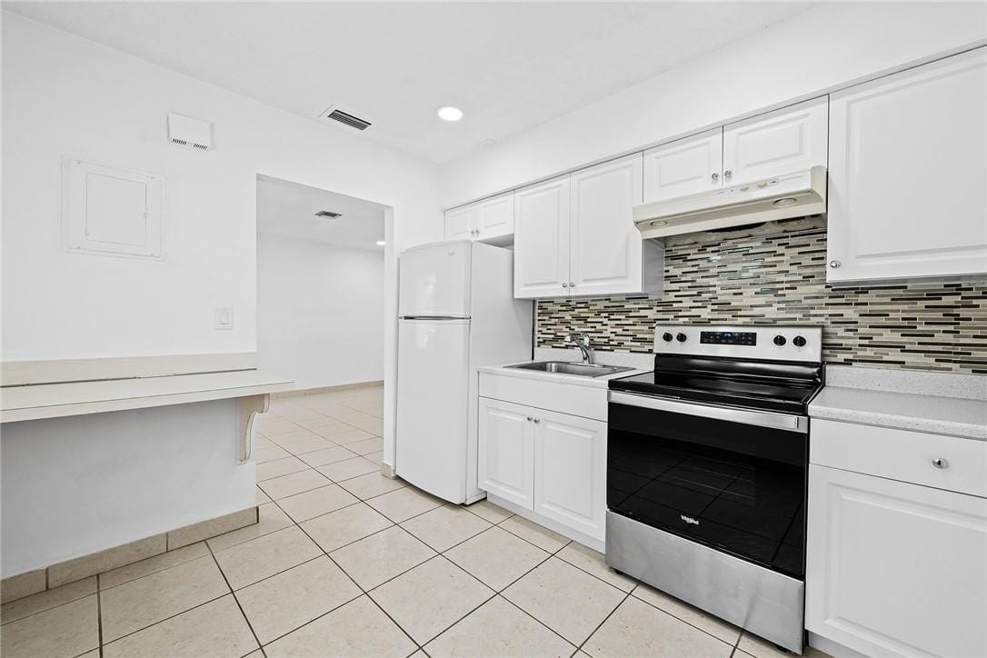 581 NW 17th Place — photo 3