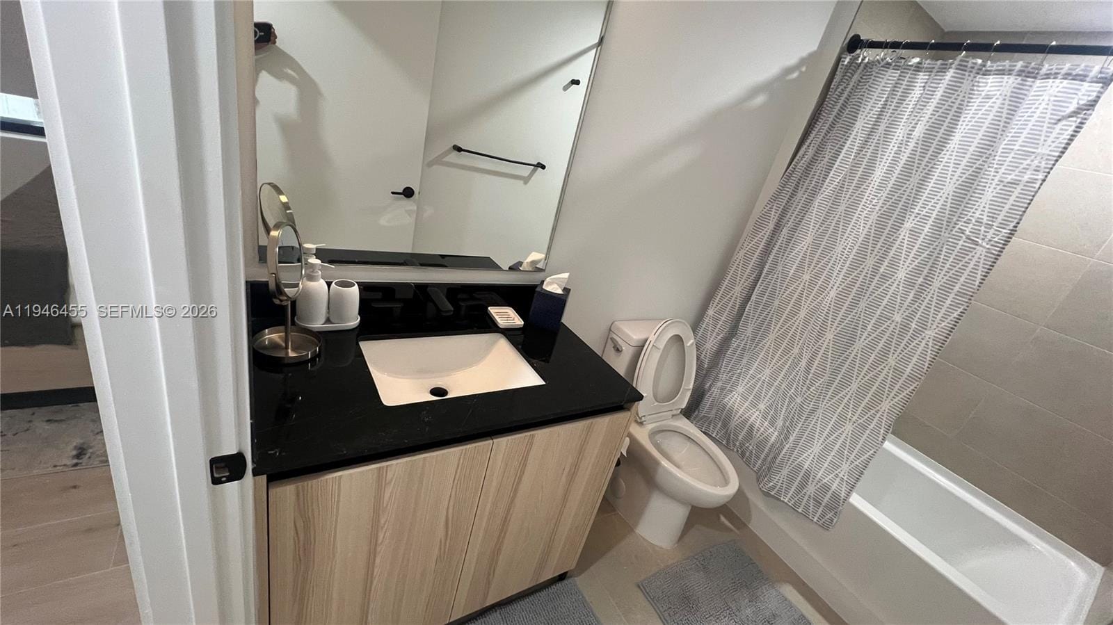 225 N Miami Avenue 312 — photo 10