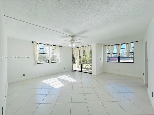 6190 Woodlands Boulevard 113, sold in The Gate, Tamarac, FL