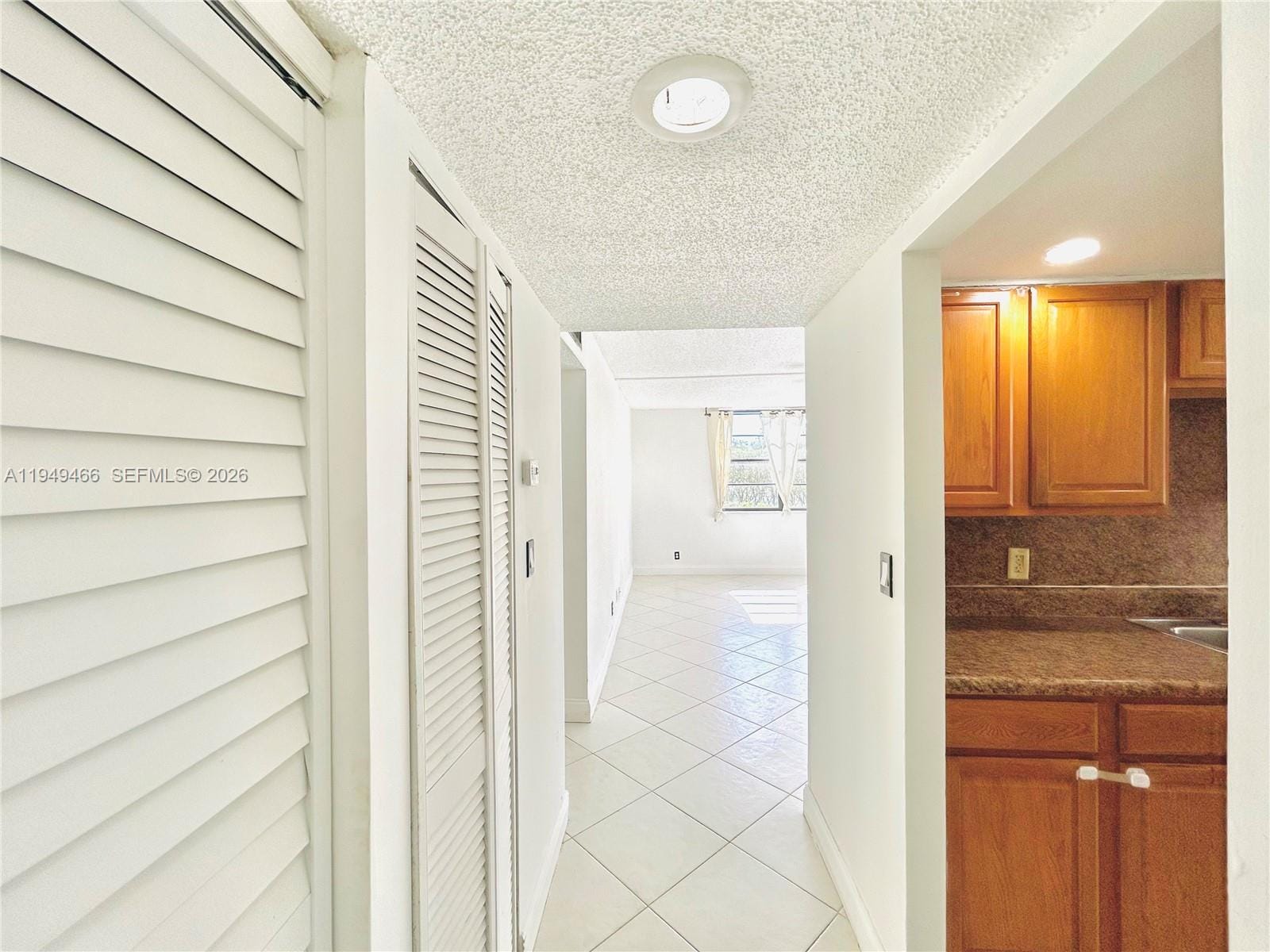 6190 Woodlands Boulevard 113 — photo 12