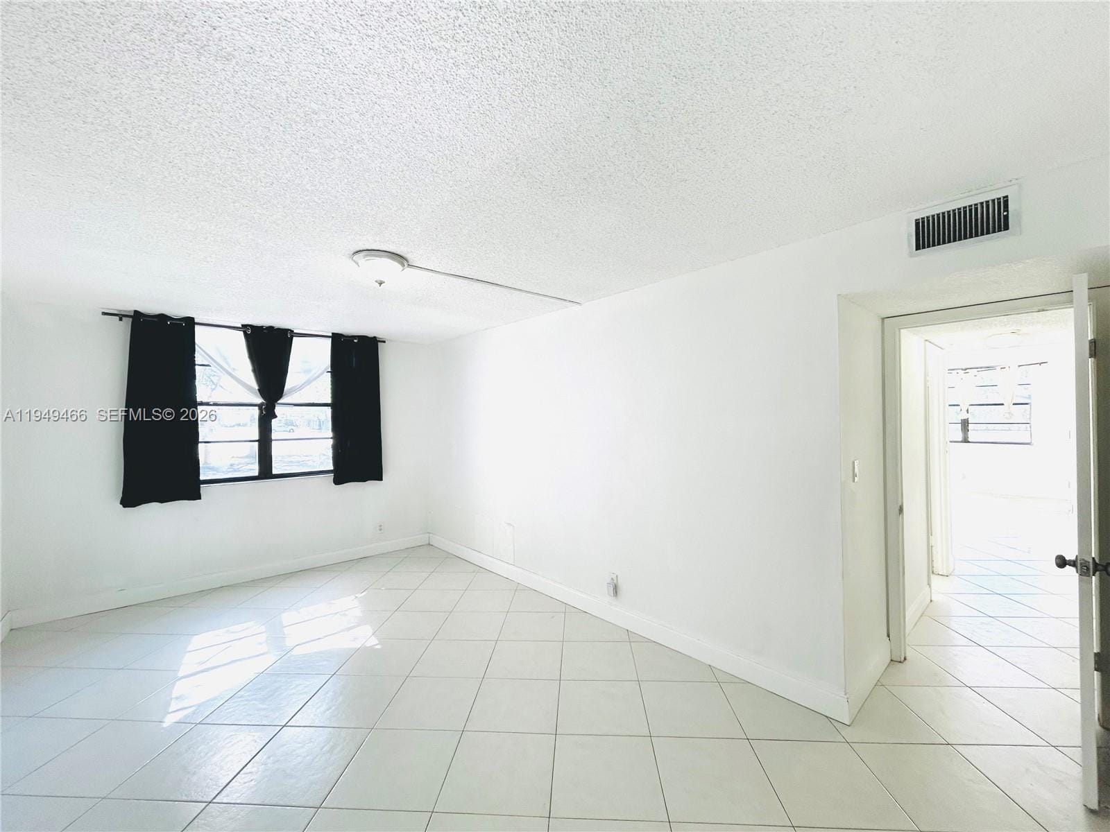 6190 Woodlands Boulevard 113, Tamarac, FL 33319 photo 19