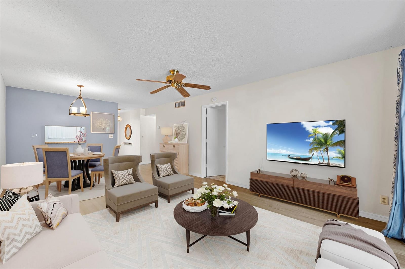 8400 Lagos De Campo Boulevard 209 — photo 10