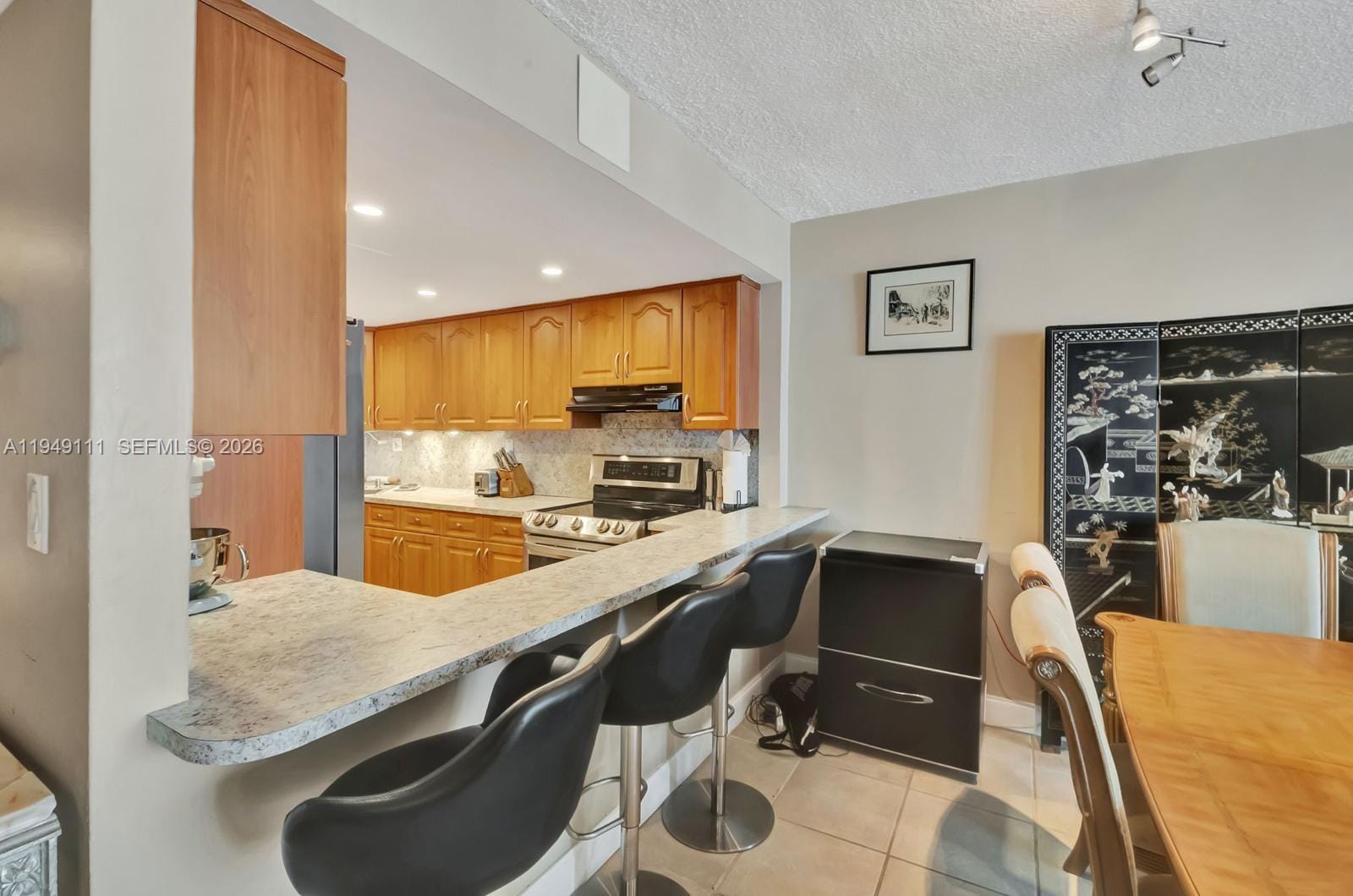 5401 Collins Avenue 340 — photo 12