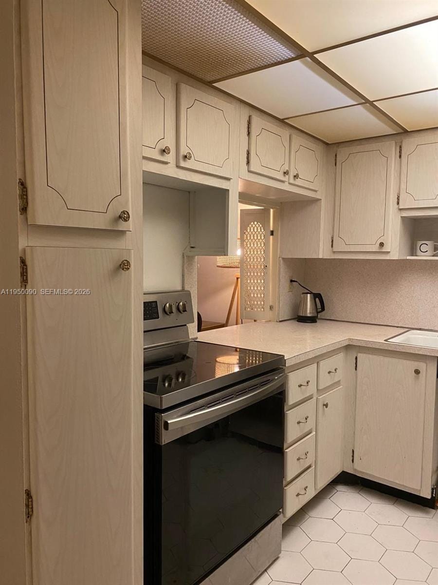 1825 S Ocean Drive 707 — photo 11
