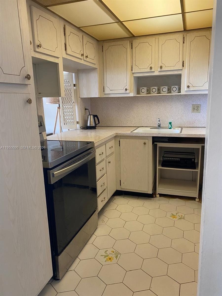 1825 S Ocean Drive 707 — photo 5