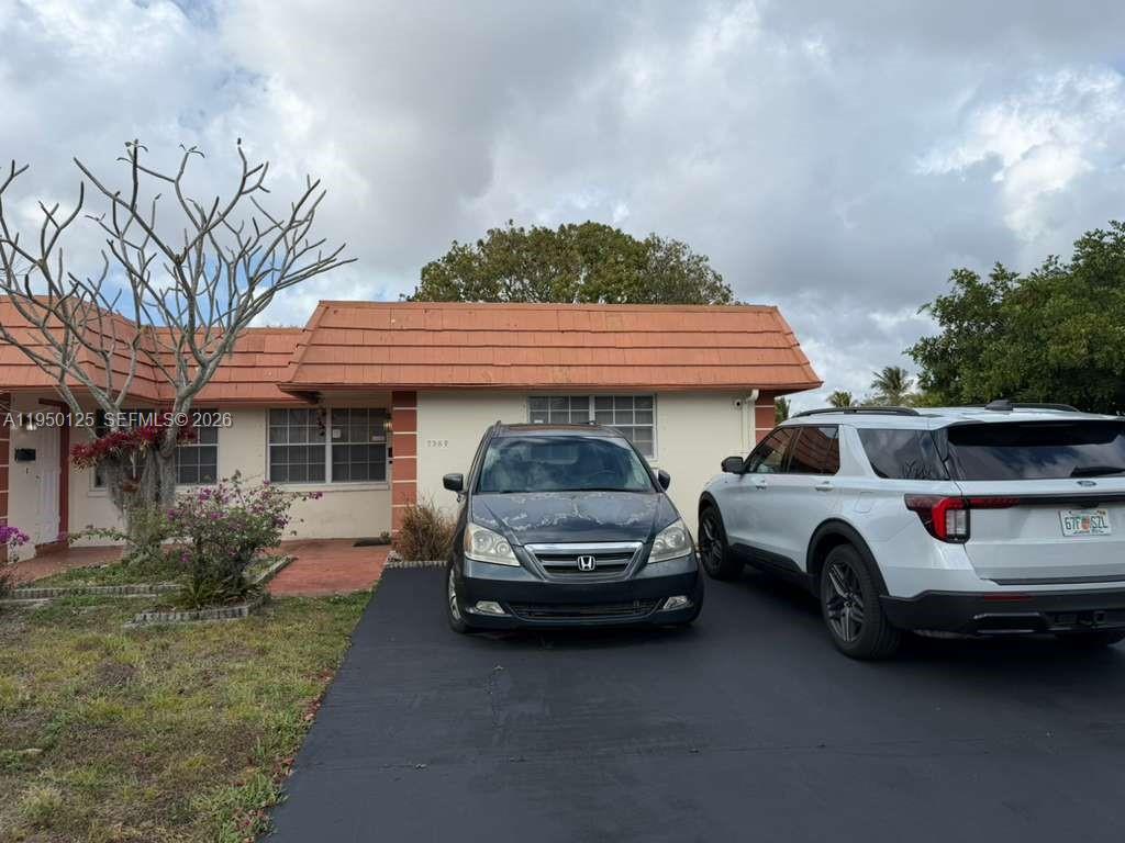 7387 NW 76th Street, Tamarac, FL 33321, Tamarac
