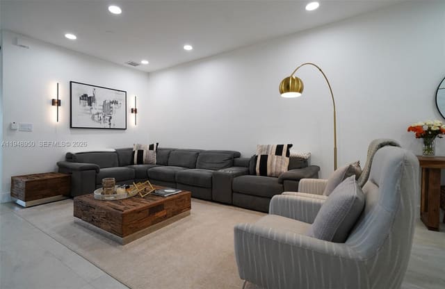 12542 SW 126th Avenue, sold in Kendall Breeze South, Miami, FL