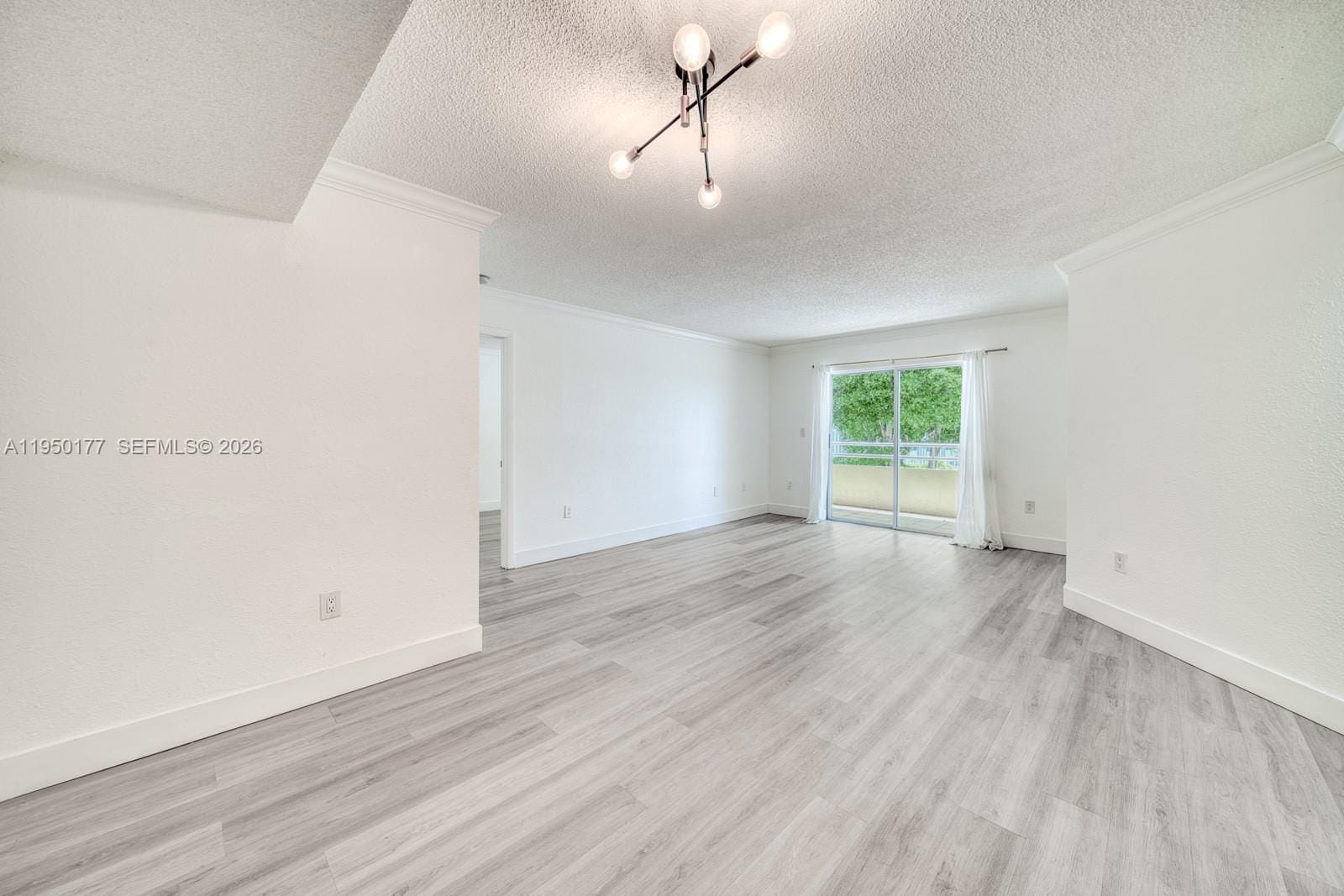10795 SW 108th Avenue 304 — photo 11