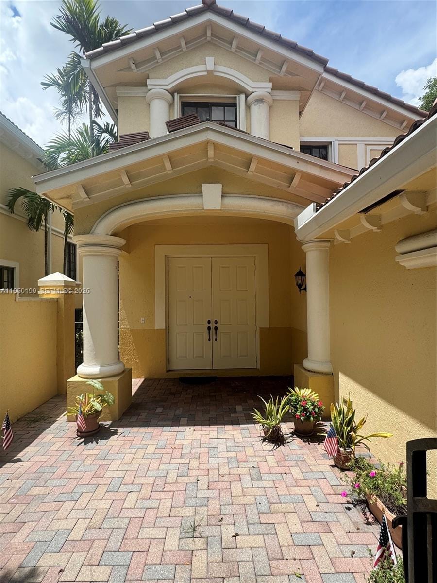 1659 Passion Vine Circle 18-4 — photo 4