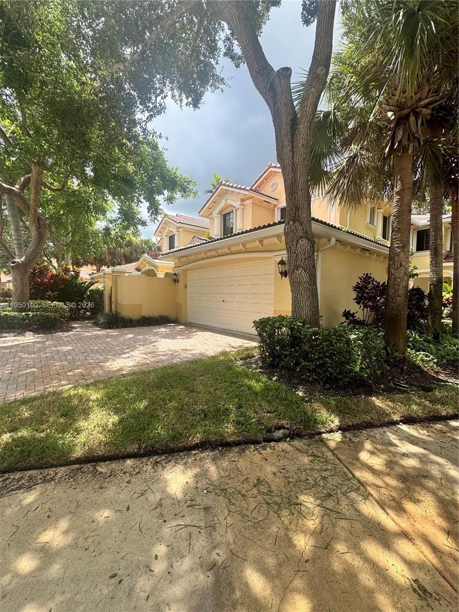 1659 Passion Vine Circle 18-4 — photo 6