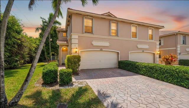 3544 Lakewood Place, sold in Banyan Trails, Coconut Creek, FL
