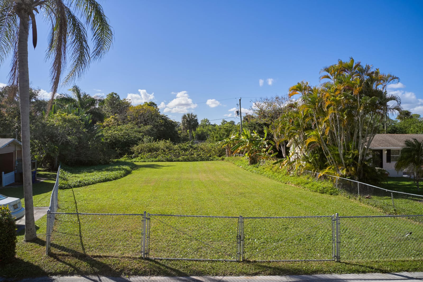 1328 NW Charlie Green Drive, Stuart, FL 34994 photo 2