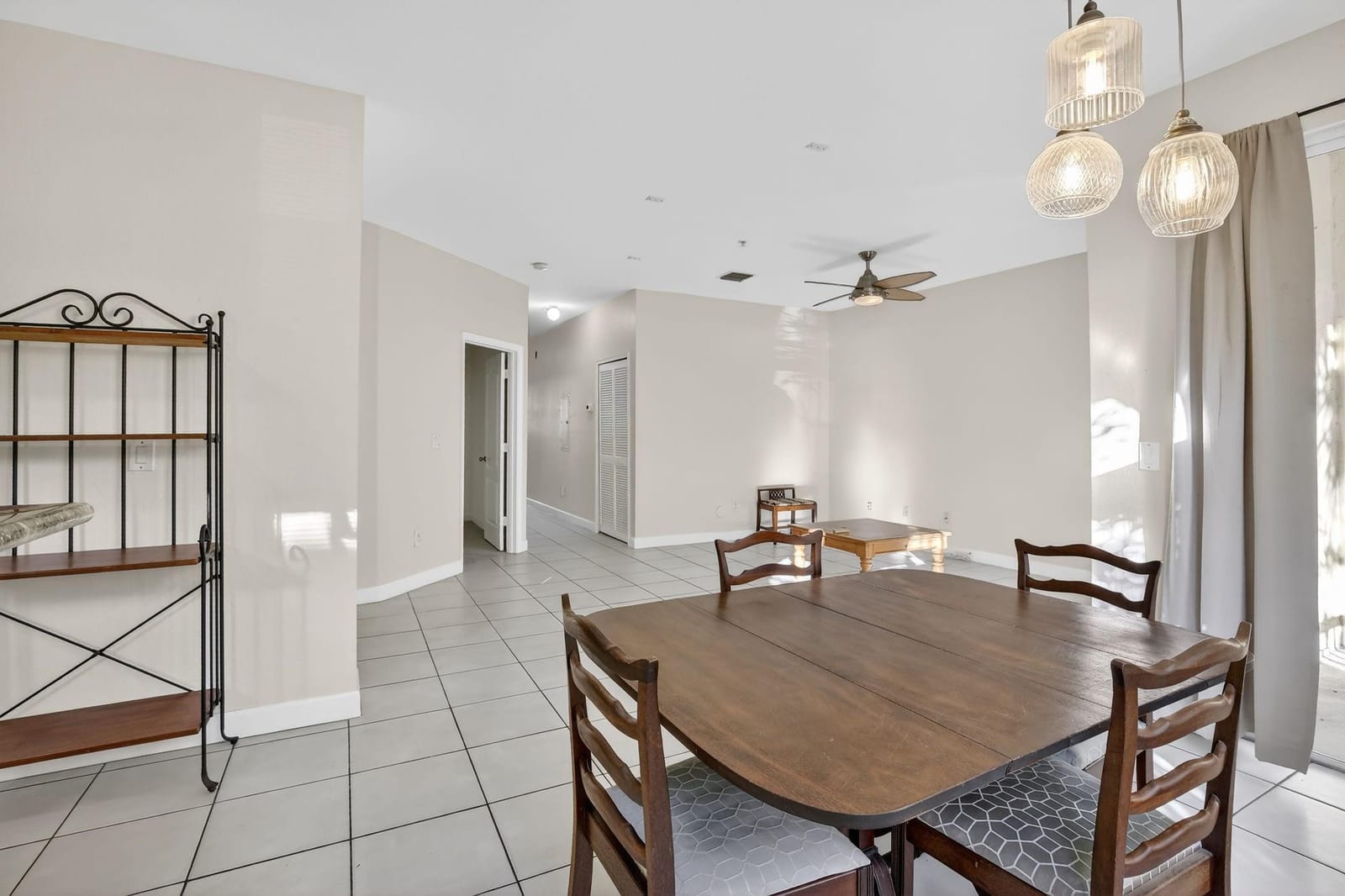 100 Jacaranda Country Club Drive 101 — photo 12