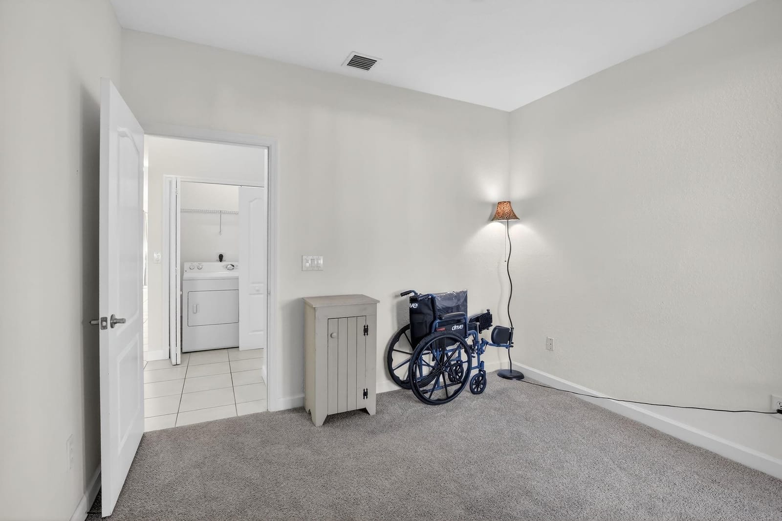 100 Jacaranda Country Club Drive 101, Plantation, FL 33324 photo 22