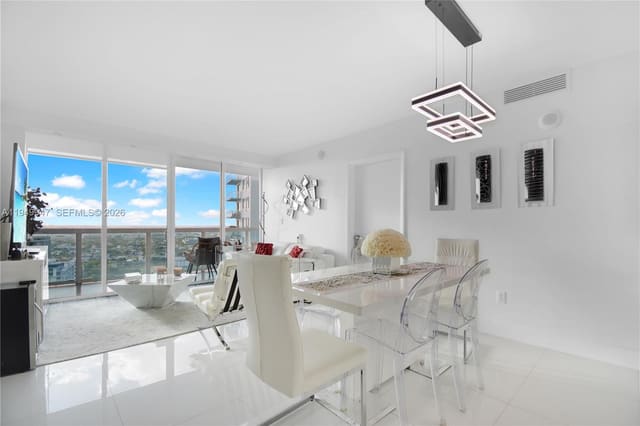 1800 N Bayshore Drive 3410, sold in 1800 Club, Miami, FL