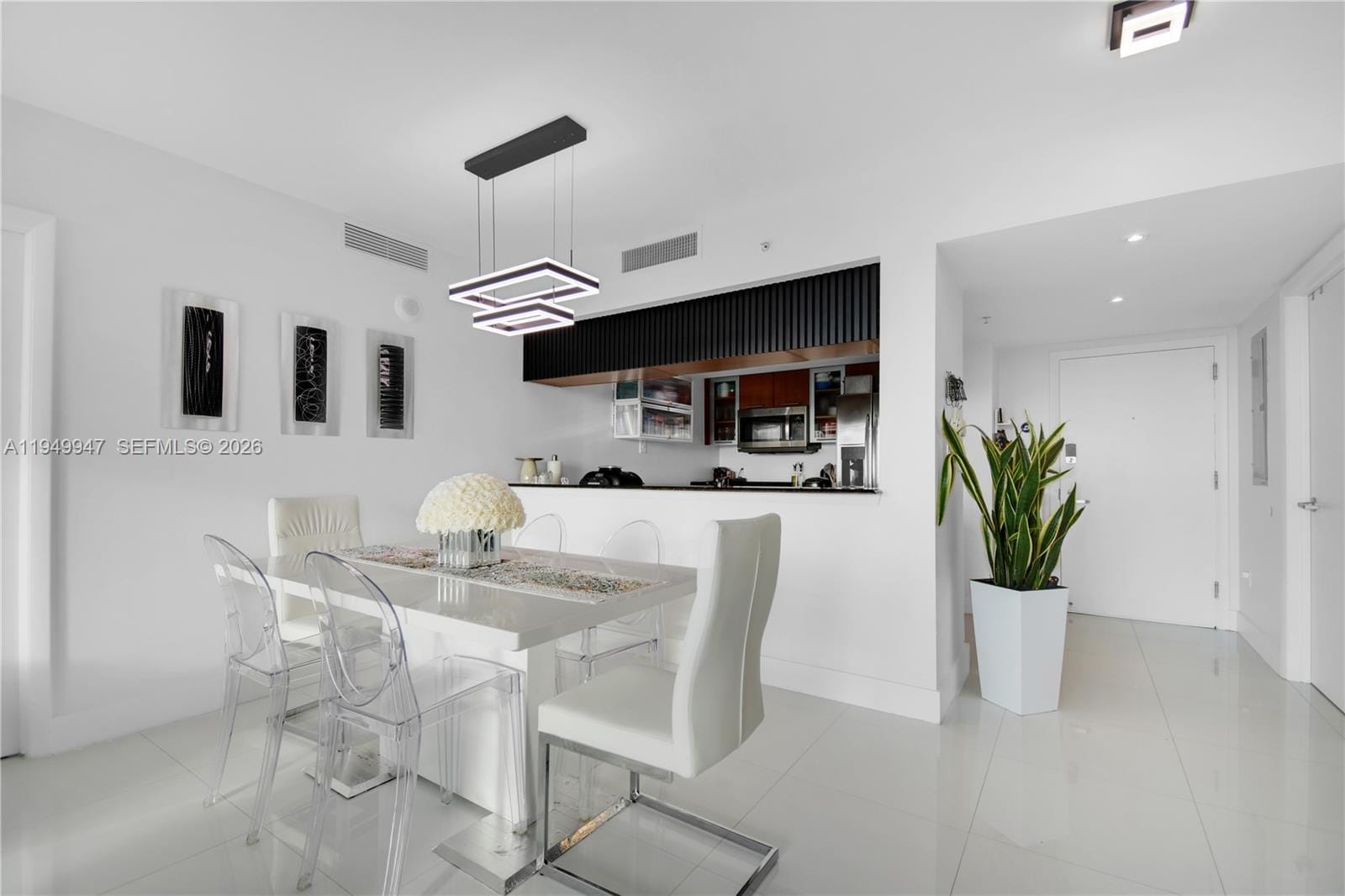1800 N Bayshore Drive 3410, Miami, FL 33132 photo 2