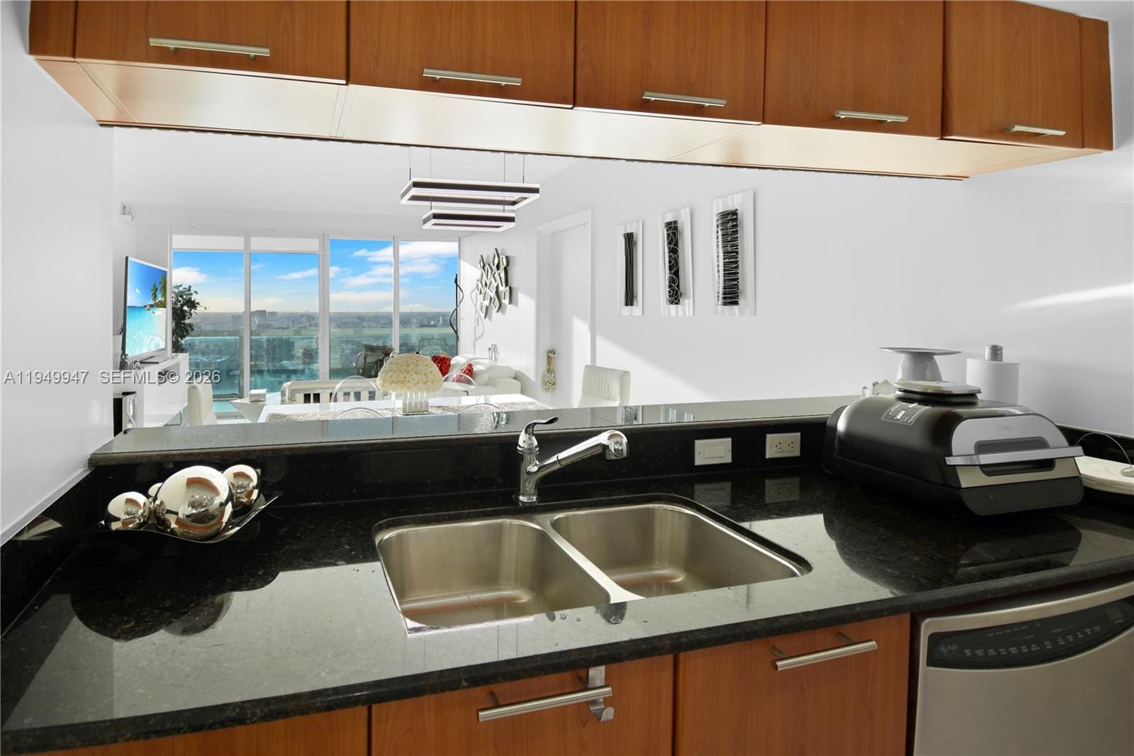 1800 N Bayshore Drive 3410, Miami, FL 33132 photo 15